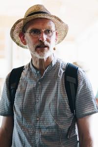 Veranstalter und Fachberater Ulrich Mück vom Demeter Erzeugerring im Landeskuratorium für pflanzliche Erzeugung in Bayern e.V. (LKP) / © Philipp Wagner - ALB Bayern e.V. Veranstalter und Fachberater Ulrich Mück vom Demeter Erzeugerring im Landeskuratorium für pflanzliche Erzeugung in Bayern e.V. (LKP)